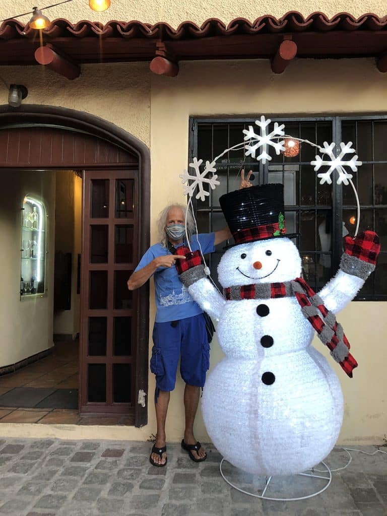 Kirk and Frosty the Snowman in Barra de Navidad